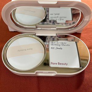 NIP- Rare Beauty Blot & Glow Touch-Up Kit